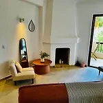 Sea View, 3 Minutes Apartamento *