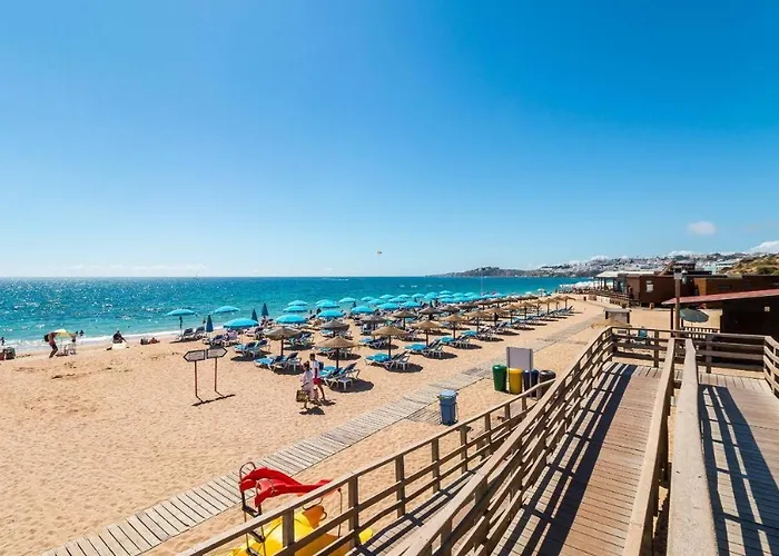 Sea View, 3 Minutes 아파트 알부페이라